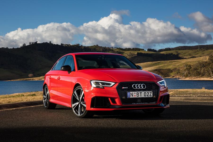  Audi RS3 Sedan (8V) 2017 года  (AU) (фото 1 из 37)